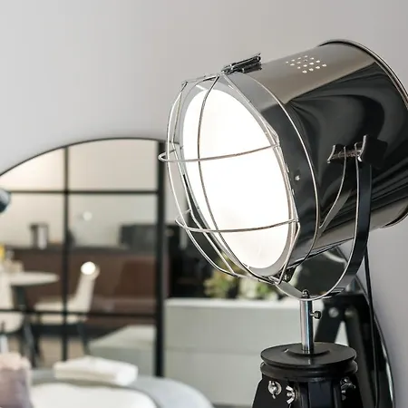 Chwaliszewo With Free Garage By Renters Apartment Poznan