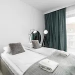 Chwaliszewo With Free Garage By Renters Apartment