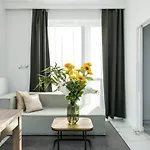 Chwaliszewo With Free Garage By Renters * Poznan