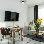 Chwaliszewo With Free Garage By Renters Apartment