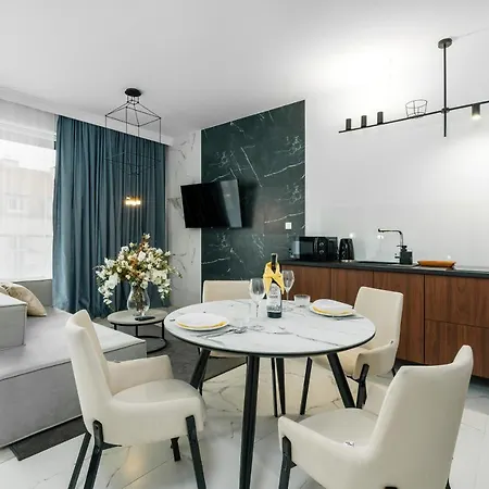 Chwaliszewo With Free Garage By Renters *