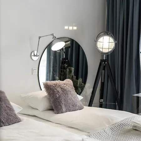 Chwaliszewo With Free Garage By Renters * Poznań