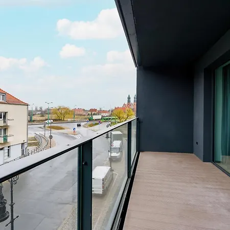 Chwaliszewo With Free Garage By Renters