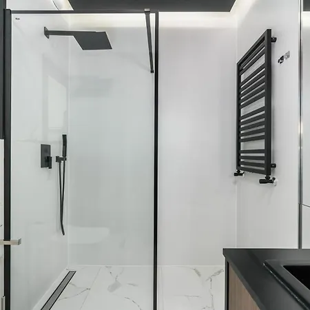 아파트 Chwaliszewo With Free Garage By Renters 포즈난