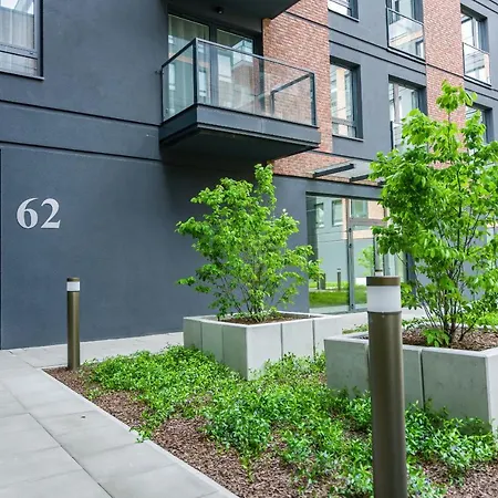 Chwaliszewo With Free Garage By Renters Poznan