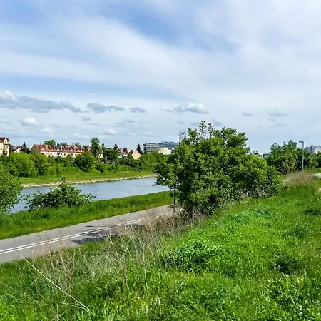Chwaliszewo With Free Garage By Renters * Poznan