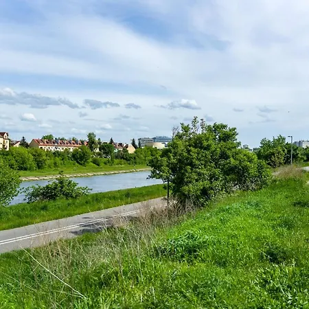 Chwaliszewo With Free Garage By Renters * Poznan