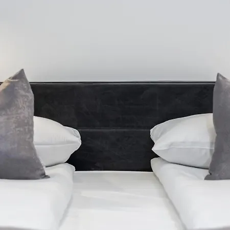 Chwaliszewo With Free Garage By Renters 포즈난