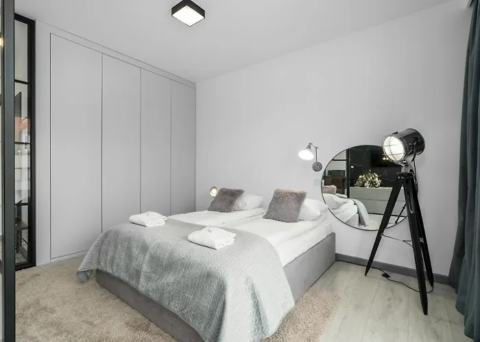 Apartment Chwaliszewo With Free Garage By Renters *