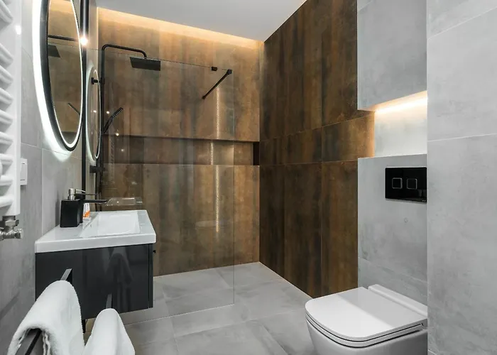 Chwaliszewo With Free Garage By Renters